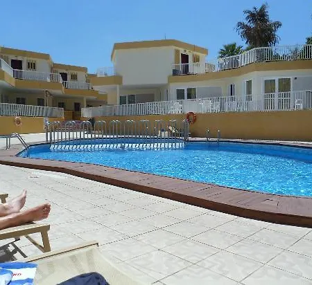 Plataneras Hotel *